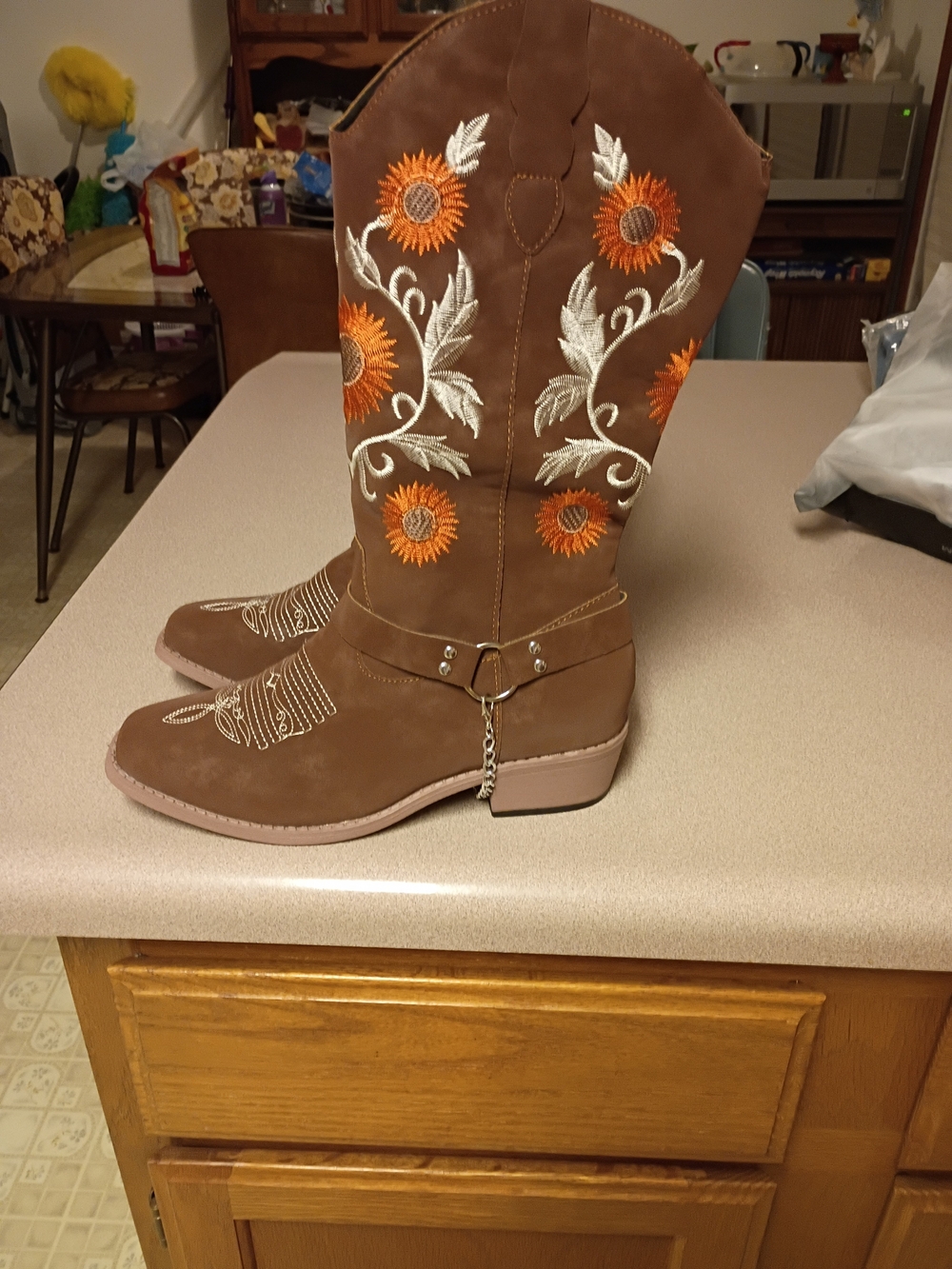 Brown Women's Western Embroidered Sunflower Boots